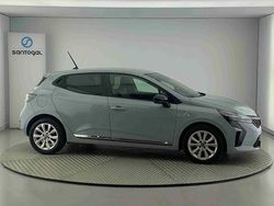 Cinzento Usado 2024 Renault Clio V Evolution Citadino | € 18.300 (Preço justo)