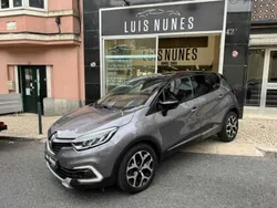 Cinzento Usado 2018 Renault Captur SUV | € 16.790 (Preço justo)