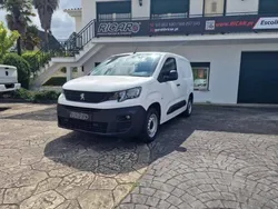 Branco Usado 2021 Peugeot Partner Monovolume | € 11.500 (Bom preço)