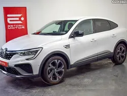Branco Usado 2022 Renault Arkana R.S. SUV | € 24.900 (Preço justo)