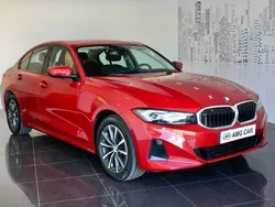 Vermelho Usado 2023 BMW 318 Sedan | € 33.950 (Bom preço)
