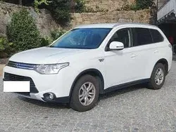 Usado 2015 Mitsubishi Outlander P-HEV Intense Sedan | € 13.950