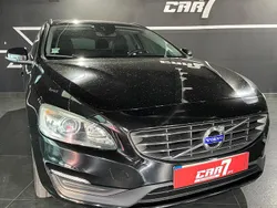 Preto Usado 2016 Volvo V60 Momentum Carrinha | € 13.500 (Bom preço)