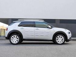 Branco Usado 2016 Citroën C4 Cactus PureTech Citadino | € 9.500 (Bom preço)