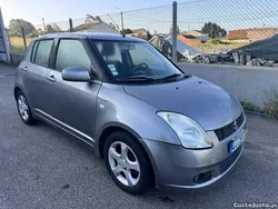 Cinza Usado 2007 Suzuki Swift | € 3.490