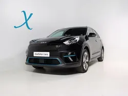 Cinzento Usado 2022 Kia e-Niro SUV | € 23.900 (Preço justo)