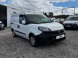 Branco Usado 2018 Fiat Doblò Monovolume | € 9.000 (Bom preço)