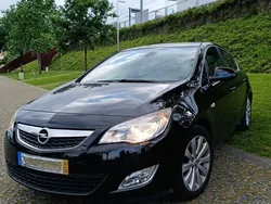 Preto Usado 2010 Opel Astra Cosmo Sedan | € 7.300 (Caro)