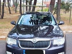 Usado 2010 Skoda Superb Carrinha | € 7.500