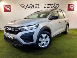 Cinza Usado 2023 Dacia Jogger Essentiel Monovolume | € 16.450 (Preço justo)