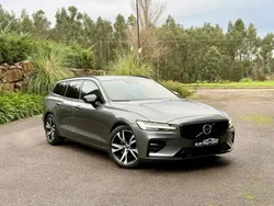 Antracite Usado 2021 Volvo V60 R-Design Carrinha | € 42.750 (Caro)