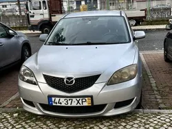 Usado 2004 Mazda 3 Sedan | € 1.950