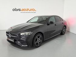 Cinza Usado 2023 Mercedes C300 AMG line Sedan | € 53.750 (Preço justo)