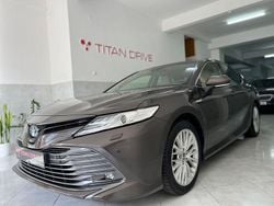 Castanho Usado 2021 Toyota Camry Sedan | € 32.900