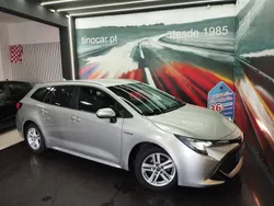 Cinzento Usado 2020 Toyota Corolla | € 21.799 (Preço justo)