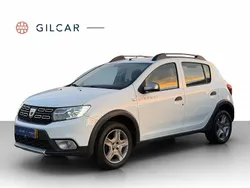 Branco Usado 2017 Dacia Sandero Stepway Citadino | € 10.850 (Preço justo)