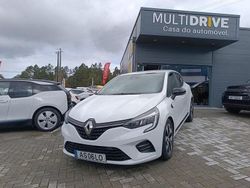 Branco Usado 2022 Renault Clio V Intens | € 15.900 (Preço justo)