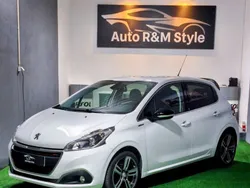 Usado 2016 Peugeot 208 GT-line Citadino | € 10.900 (Preço justo)