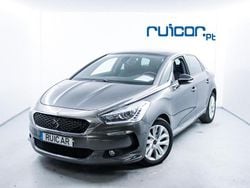 Cinzento Usado 2018 DS Automobiles DS5 Citadino | € 16.900 (Preço justo)