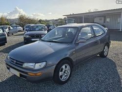 Cinza Usado 1997 Toyota Corolla Van | € 1.650