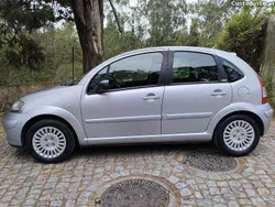 Cinza Usado 2008 Citroën C3 Exclusive Citadino | € 4.999 (Bom preço)