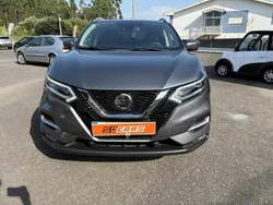 Cinzento Usado 2018 Nissan Qashqai SUV | € 18.445 (Preço justo)