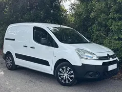 Branco Usado 2012 Citroën Berlingo Monovolume | € 7.965 (Bom preço)