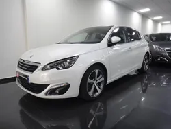 Branco Usado 2016 Peugeot 308 Allure | € 10.990 (Bom preço)