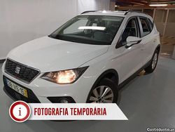 Branco Usado 2018 Seat Arona Style SUV | € 14.990 (Preço elevado)