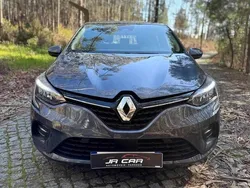 Cinza Usado 2021 Renault Clio V Evolution | € 13.700 (Bom preço)