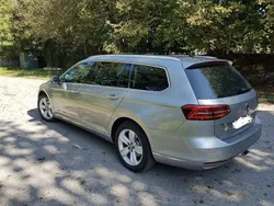 Usado 2016 VW Passat Highline Sedan | € 14.700 (Preço justo)