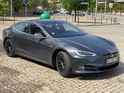 Cinza Usado 2019 Tesla Model S Sedan | € 29.950