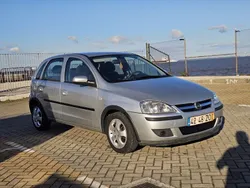 Cinza Usado 2005 Opel Corsa Cosmo | € 2.750 (Preço justo)