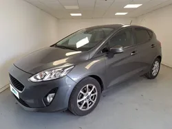 Cinza Usado 2019 Ford Fiesta Business Edition Citadino | € 12.700 (Preço justo)