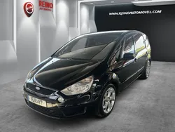 Preto Usado 2010 Ford S-MAX S Monovolume | € 9.250 (Caro)