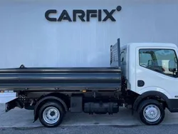 Branco Usado 2018 Nissan Cabstar Pickup | € 37.499