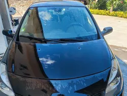 Usado 2006 Renault Clio II Sedan | € 5.500 (Caro)