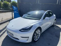 Branco Usado 2020 Tesla Model 3 Sedan | € 24.750 (Preço justo)