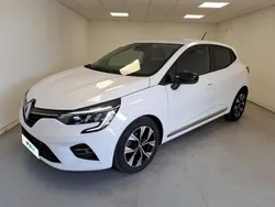 Branco Usado 2023 Renault Clio V Evolution | € 16.500 (Bom preço)