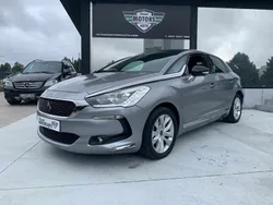 Cinzento Usado 2018 DS Automobiles DS5 Citadino | € 17.990