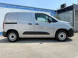 Antracite Usado 2021 Peugeot Partner Monovolume | € 19.500 (Caro)