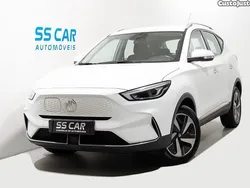 Branco Usado 2022 MG ZS Comfort Sedan | € 18.990 (Bom preço)