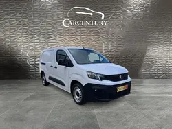 Branco Usado 2023 Peugeot Partner Monovolume | € 20.950 (Caro)