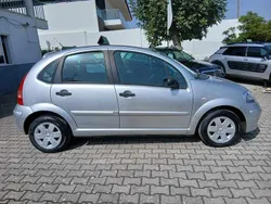 Cinzento Usado 2004 Citroën C3 Citadino | € 3.350 (Super Preço)