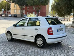 Usado 2001 Skoda Fabia | € 1.999