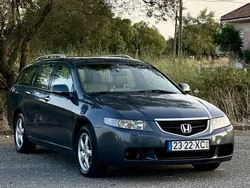 Usado 2004 Honda Accord Executive Sedan | € 3.750