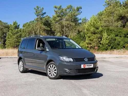 Cinzento Usado 2015 VW Touran Monovolume | € 16.990