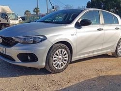 Cinzento Usado 2019 Fiat Tipo Citadino | € 17.900