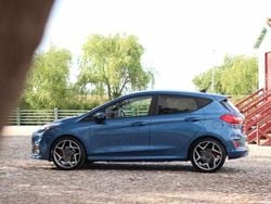 Azul Usado 2019 Ford Fiesta ST Citadino | € 23.500 (Preço elevado)