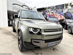 Verde Usado 2024 Land Rover Defender SE Dynamic SUV | € 95.950